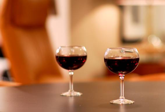 Почитателите на виното ще се съгласят, че изборът на винена чаша е неизменна част от винената култура. 